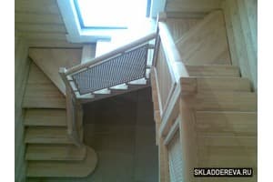 Фотографии применения решеток в лестницах